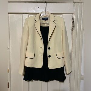 Evan Picone suit 2 piece set SZ 4 Skirt Montpellier With Scarf!